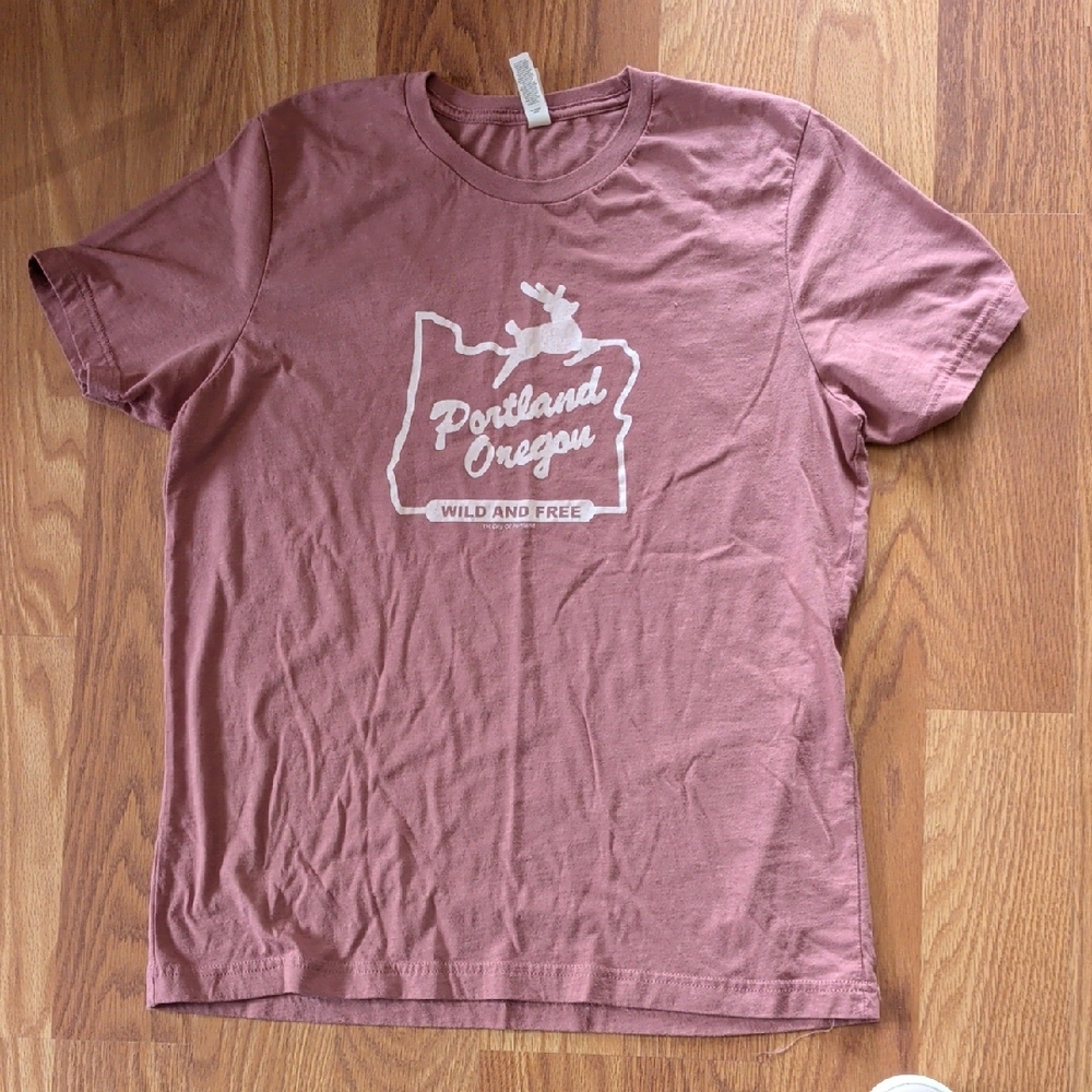 Portland Oregon Wild And Free Graphic Tee